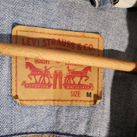 Levi's Blue M Jacket Classic Design - Picture 2 of 16